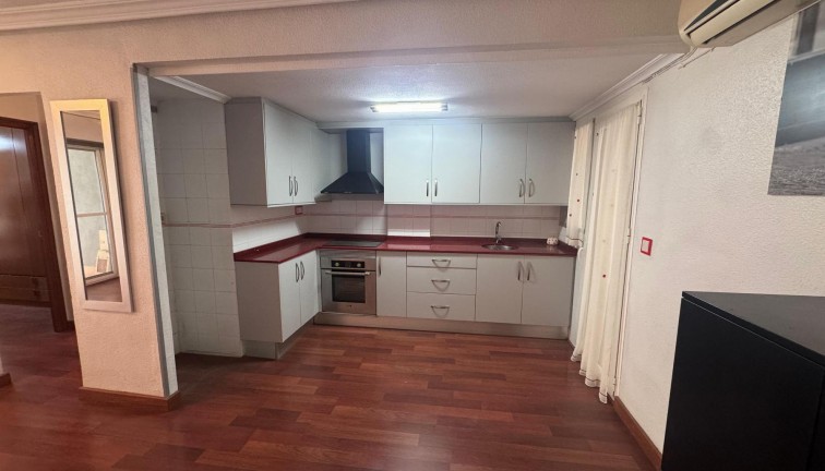 Jälleenmyynti - Asunto - Torrevieja - Acequion