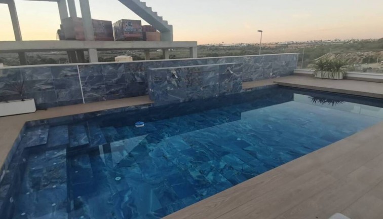 Obra nueva - Chalet - Campoamor