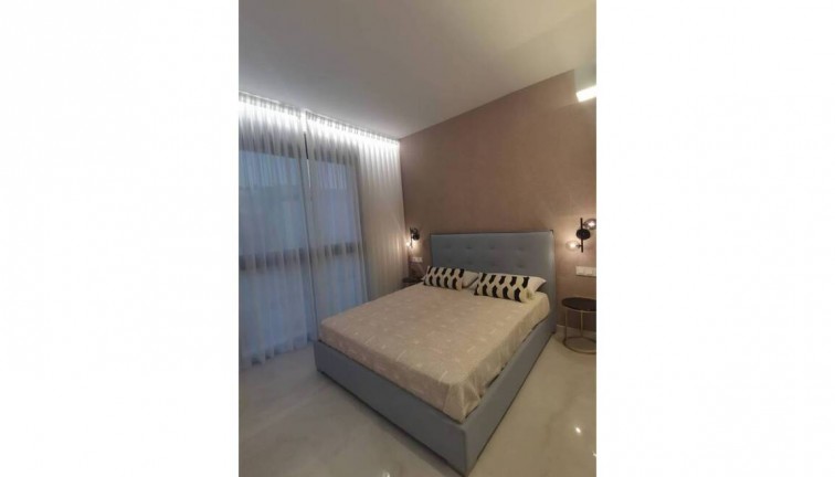 Obra nueva - Chalet - Campoamor