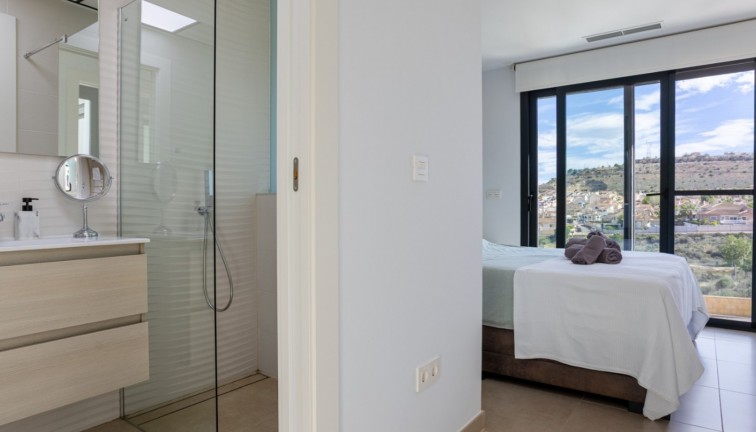 Jälleenmyynti - Paritalo/Rivitalo - Benijofar