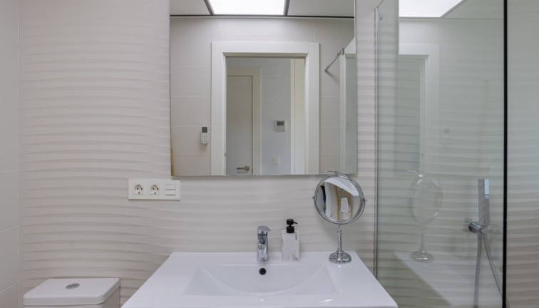 Jälleenmyynti - Paritalo/Rivitalo - Benijofar