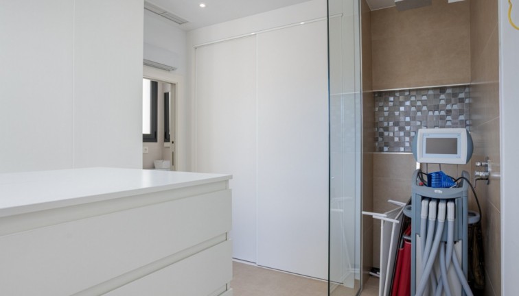 Jälleenmyynti - Paritalo/Rivitalo - Benijofar