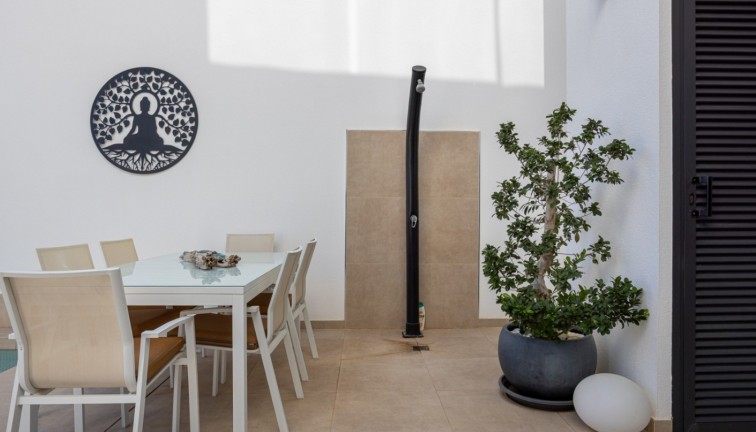 Jälleenmyynti - Paritalo/Rivitalo - Benijofar