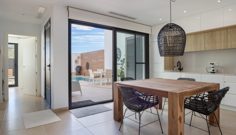 Jälleenmyynti - Paritalo/Rivitalo - Benijofar