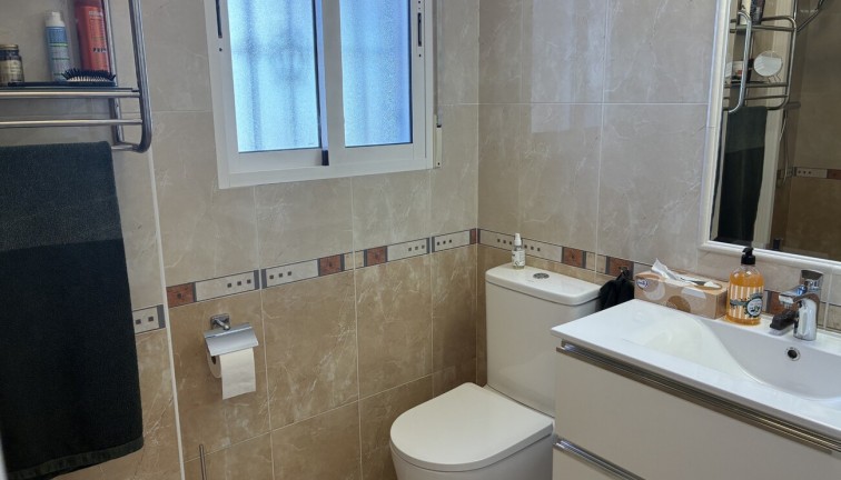 Jälleenmyynti - Asunto - Ylimmän kerroksen asunto - Orihuela Costa - Los Dolses