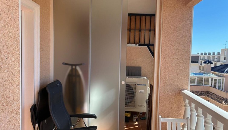 Jälleenmyynti - Asunto - Ylimmän kerroksen asunto - Orihuela Costa - Los Dolses