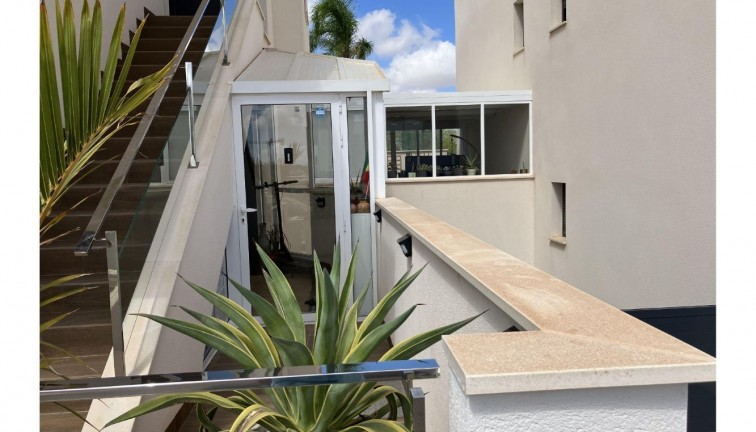 Jälleenmyynti - Bungalow - San Miguel de Salinas