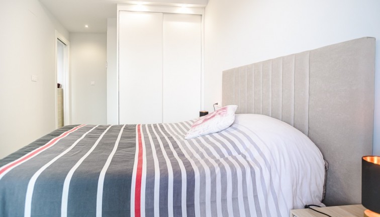 Reventa - Apartamento - Apartamento en el último piso - Orihuela Costa