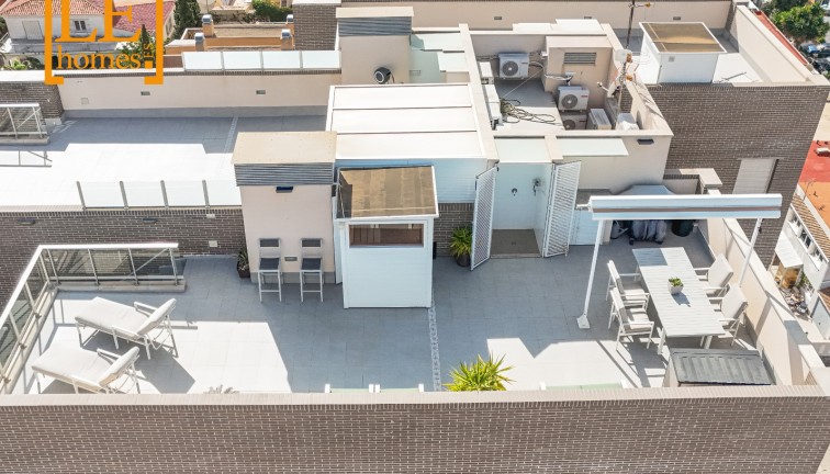 Jälleenmyynti - Asunto - Ylimmän kerroksen asunto - Torrevieja - Nueva Torrevieja