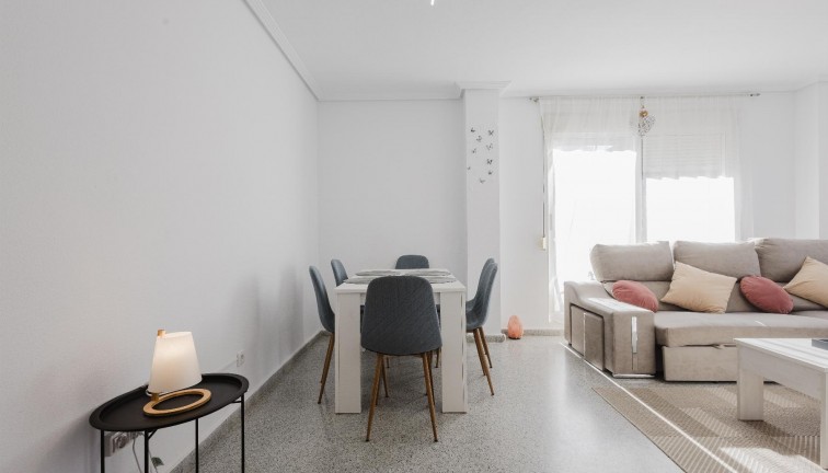 Reventa - Apartamento / piso - San Miguel de Salinas