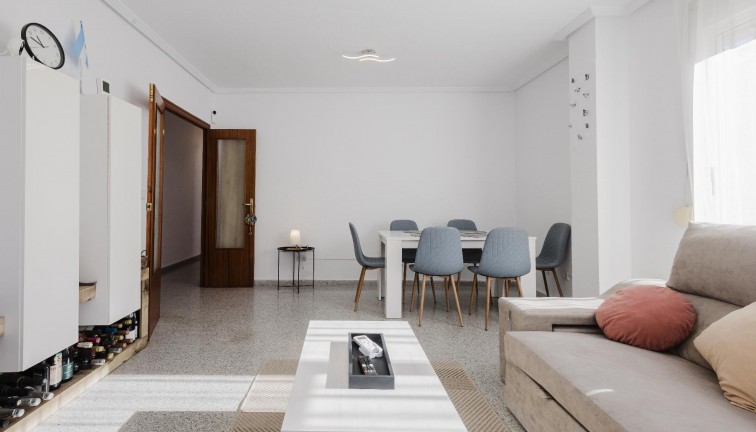 Reventa - Apartamento / piso - San Miguel de Salinas