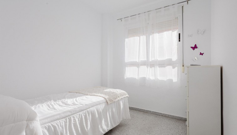 Reventa - Apartamento / piso - San Miguel de Salinas