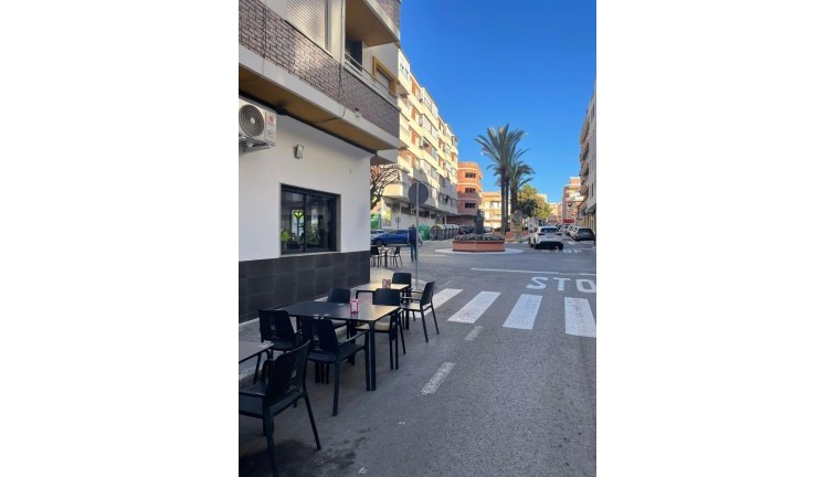 Resale - Apartment - Torrevieja