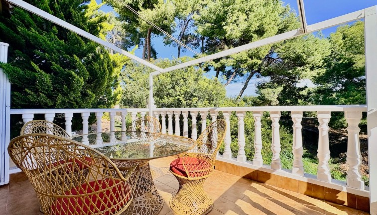 Jälleenmyynti - Erillistalo - Orihuela Costa - Villamartín