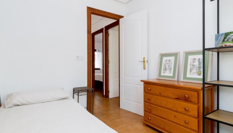 Jälleenmyynti - Paritalo/Rivitalo - Orihuela Costa - La Zenia