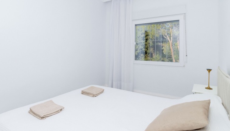 Jälleenmyynti - Paritalo/Rivitalo - Orihuela Costa - La Zenia