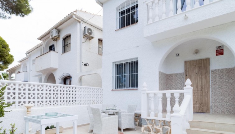 Jälleenmyynti - Paritalo/Rivitalo - Orihuela Costa - La Zenia