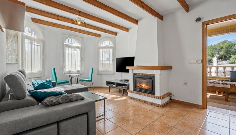 Jälleenmyynti - Erillistalo - Orihuela Costa - Castillo de Don Juan