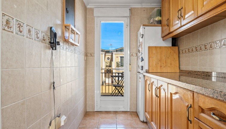 Jälleenmyynti - Erillistalo - Orihuela Costa - Castillo de Don Juan