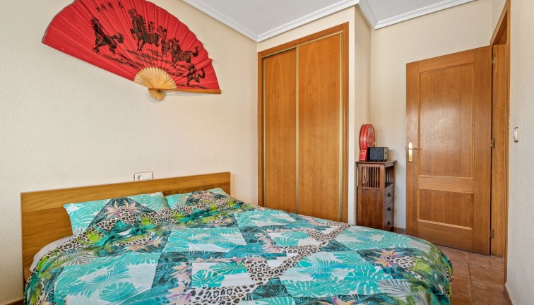 Jälleenmyynti - Erillistalo - Orihuela Costa - Castillo de Don Juan