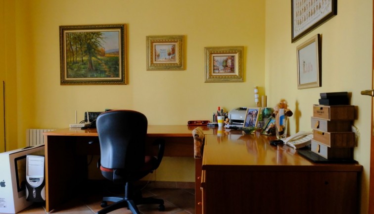 Jälleenmyynti - Finca - Orihuela