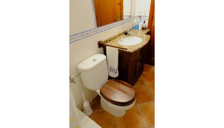 Jälleenmyynti - Finca - Orihuela