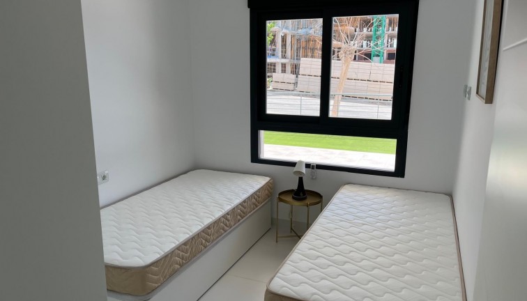 Jälleenmyynti - Asunto - San Miguel de Salinas