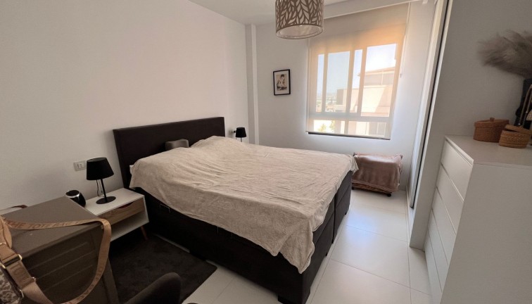 Reventa - Apartamento / piso - San Miguel de Salinas