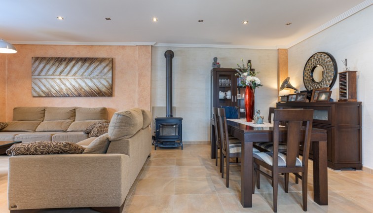 Resale - Chalet - Los Montesinos - LOS MONTESINOS