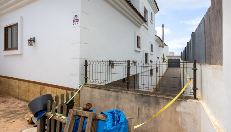 Resale - Chalet - Los Montesinos - LOS MONTESINOS