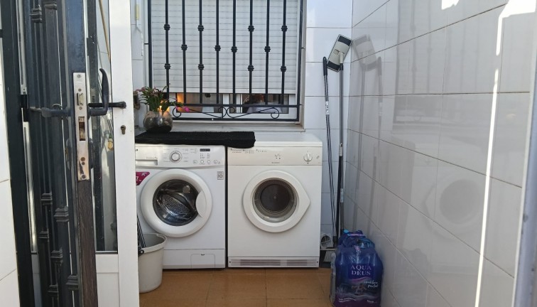 Jälleenmyynti - Asunto - Los Montesinos - LOS MONTESINOS