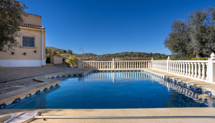 Resale - Finca - Murcia