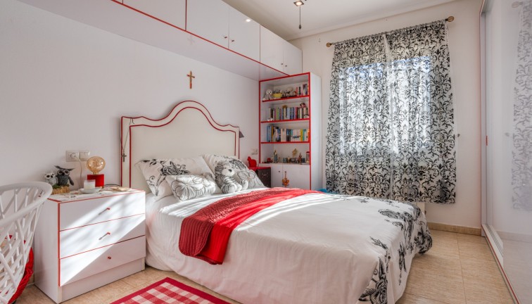 Resale - Finca - Murcia