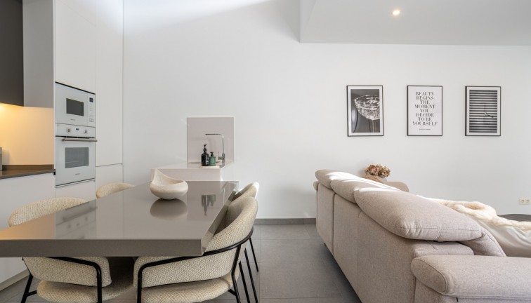 Jälleenmyynti - Erillistalo - Torre Pacheco - Roldán