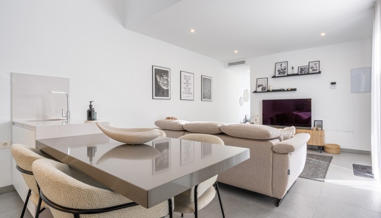 Jälleenmyynti - Erillistalo - Torre Pacheco - Roldán