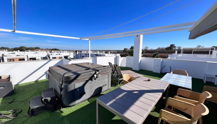 Jälleenmyynti - Asunto - Orihuela - Vistabella Golf