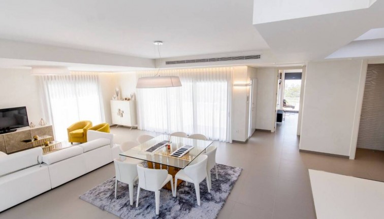 Obra nueva - Chalet - Campoamor