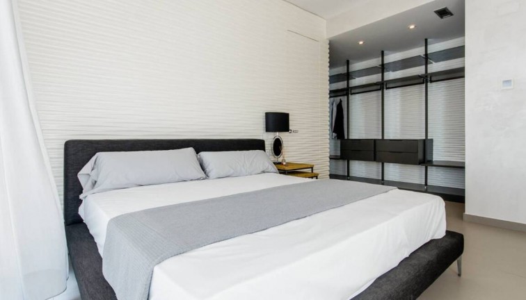 Obra nueva - Chalet - Campoamor