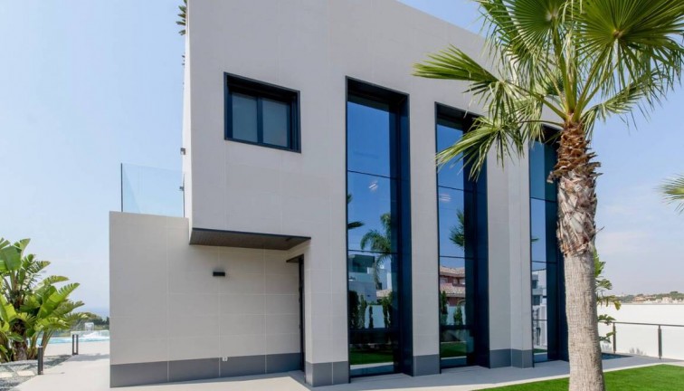 Obra nueva - Chalet - Campoamor