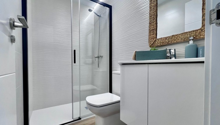 Jälleenmyynti - Asunto - Torrevieja - Punta Prima