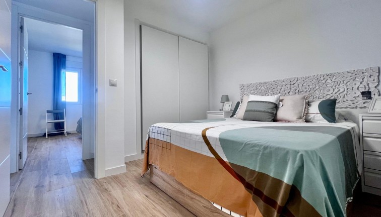 Jälleenmyynti - Asunto - Torrevieja - Punta Prima