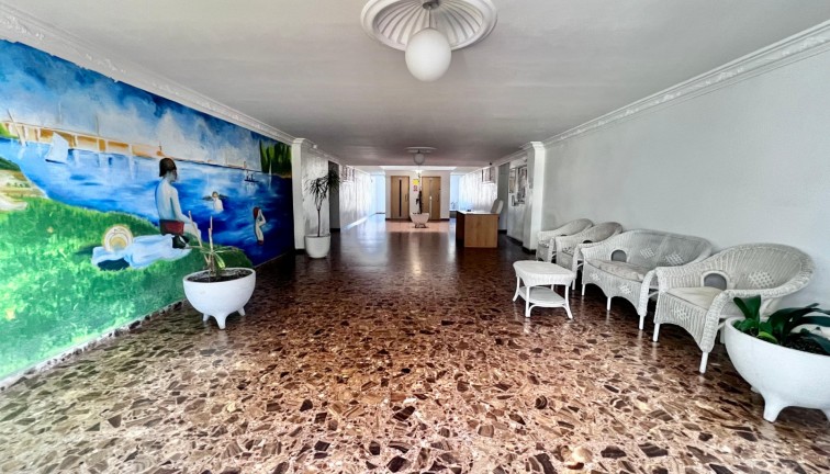 Jälleenmyynti - Asunto - Torrevieja - Punta Prima