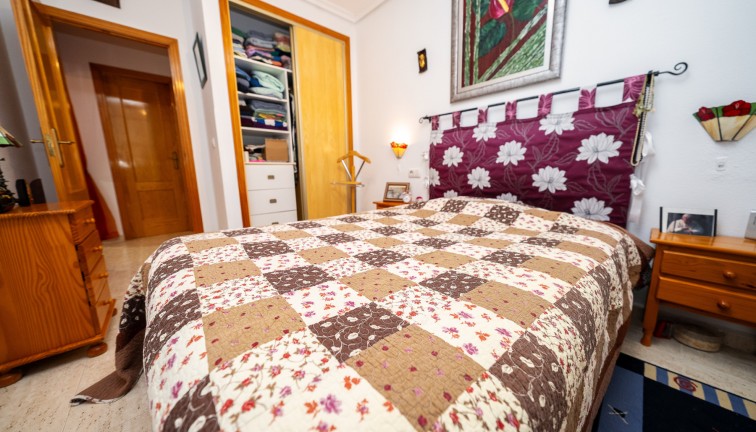 Återförsäljning - Lägenhet - Playa Flamenca