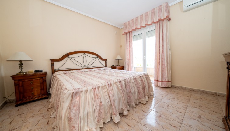 Jälleenmyynti - Paritalo/Rivitalo - Torrevieja - El chaparral