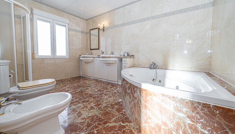 Jälleenmyynti - Paritalo/Rivitalo - Torrevieja - El chaparral