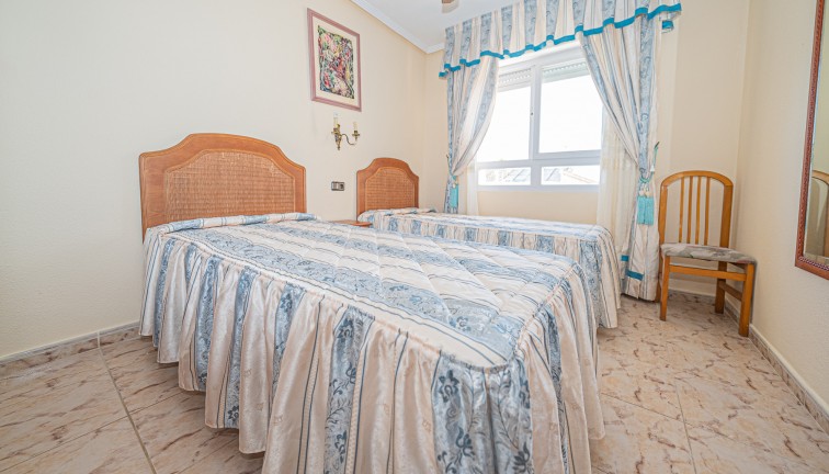 Jälleenmyynti - Paritalo/Rivitalo - Torrevieja - El chaparral