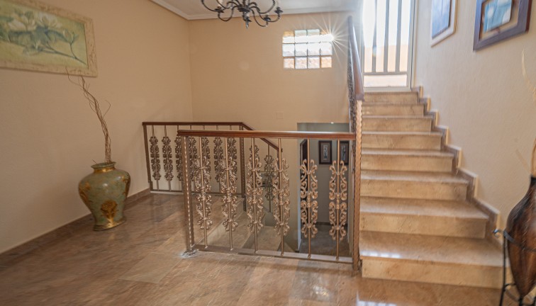 Jälleenmyynti - Paritalo/Rivitalo - Torrevieja - El chaparral