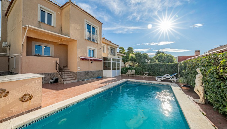 Jälleenmyynti - Paritalo/Rivitalo - Torrevieja - El chaparral