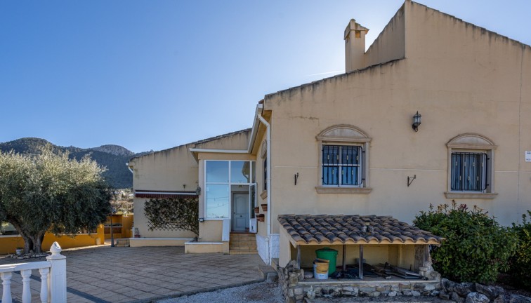 Resale - Finca - Murcia