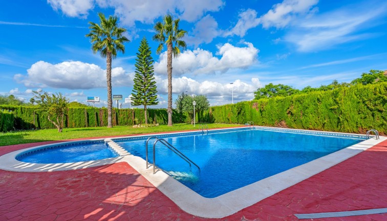 Reventa - Apartamento / piso - Torrevieja